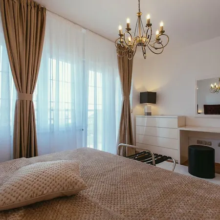 Apartment Maslina & Lavanda *