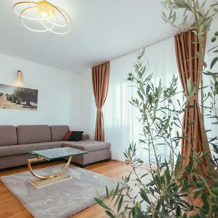 Maslina & Lavanda Apartment Podstrana